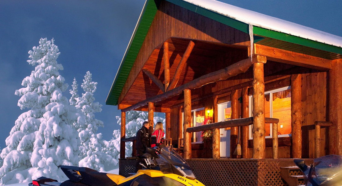 Bâtiment principal | Pourvoirie Mekoos
